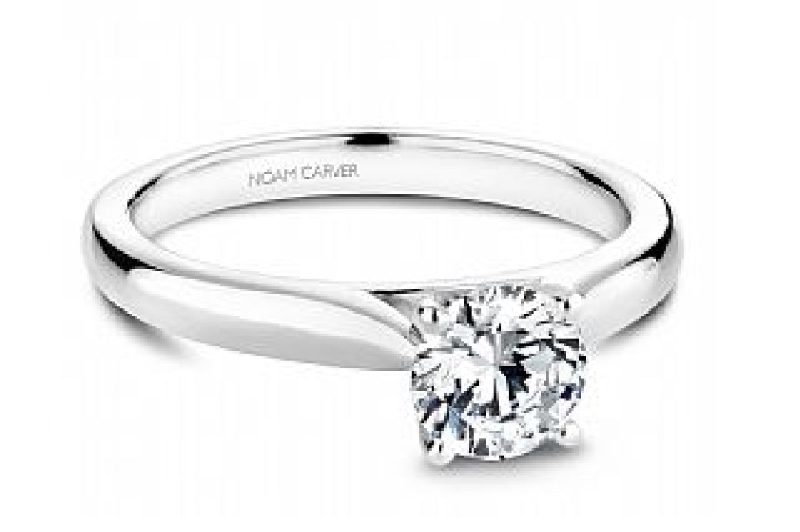 Lady's platinum NOAM CARVER Designer solitaire engagement ring set with 1 x 0.75ct round brilliant cut CZ
Ring size = 6.5